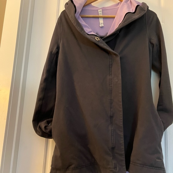 Lululemon Gratitude Wrap - Picture 5 of 5